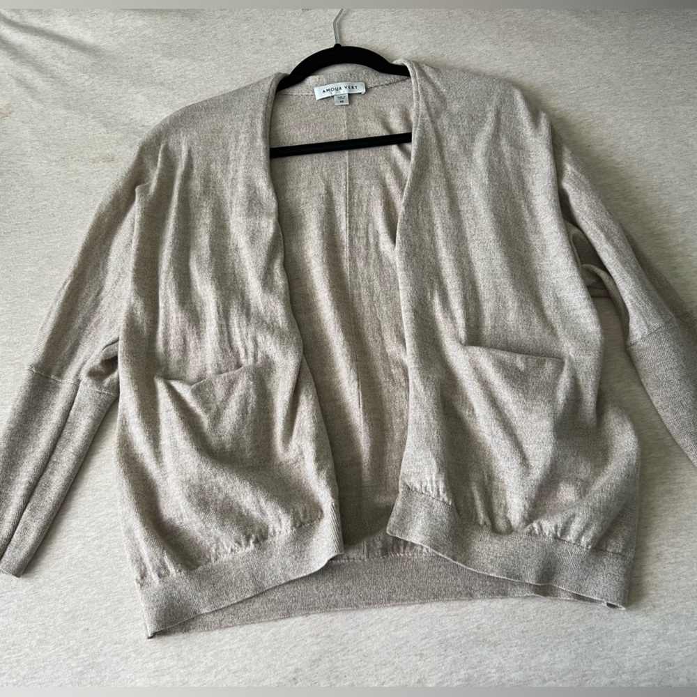 Women’s Beige Cream open Cardigan Sweater